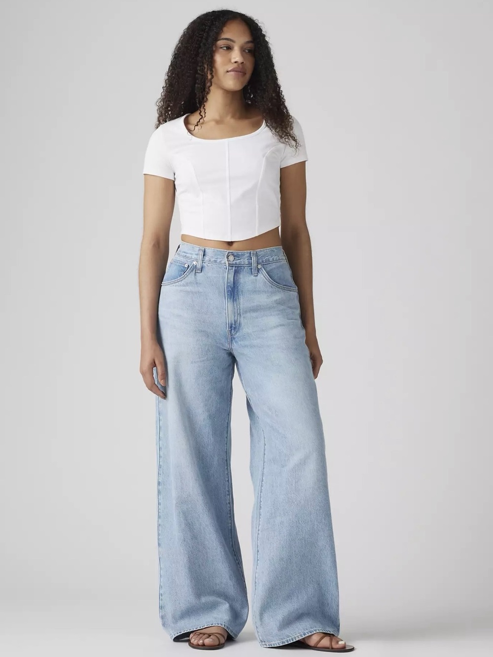 Levi’s Cinch Baggy Jeans; Color-Invested Indigo; Size- 30x31
